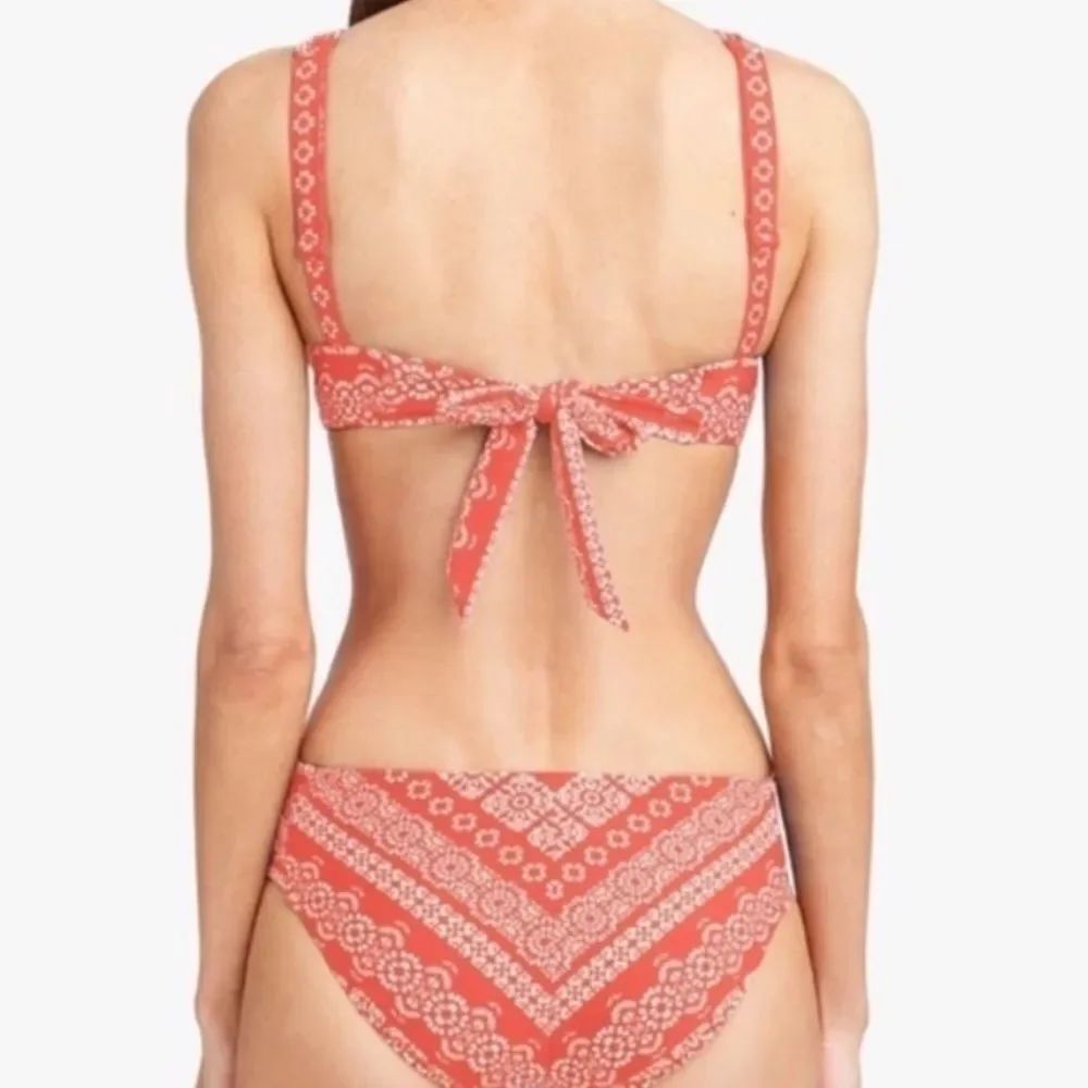 Robin Piccone Red Patterned Bikini Top Medium - Picture 2 of 3